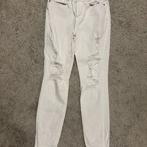 Judy Blue Women's White Distressed Skinny Jeans